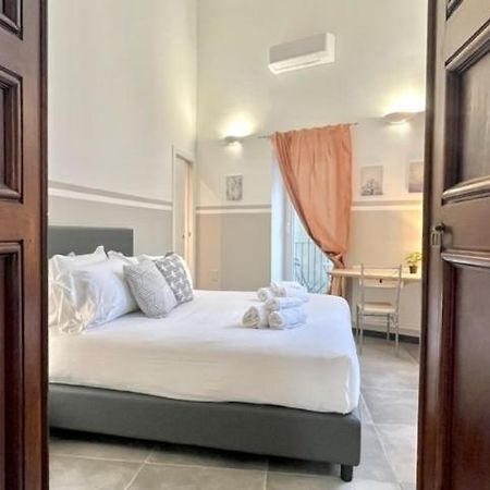 Happy Family Apartments U Papaviou Genua Buitenkant foto